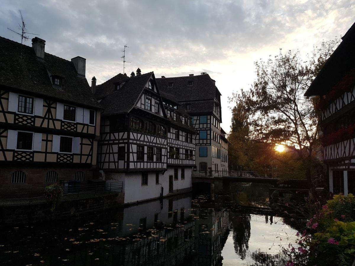 L'Eurosebastopol Straßburg Exterior foto
